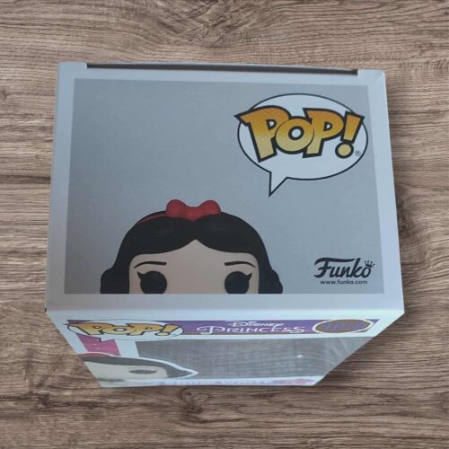 Funko Pop Disney Ultimate Princess Celebration : Blanche Neige (Snow White) [1019]